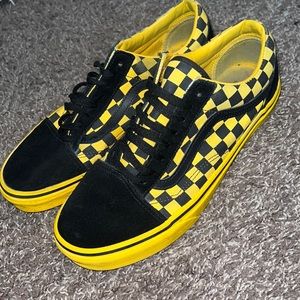 Yellow and black checkered vans size 9.5 mens and woman’s 11